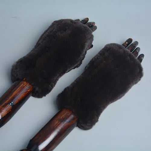 Knitted Faux Fur Gloves Coco & Dee