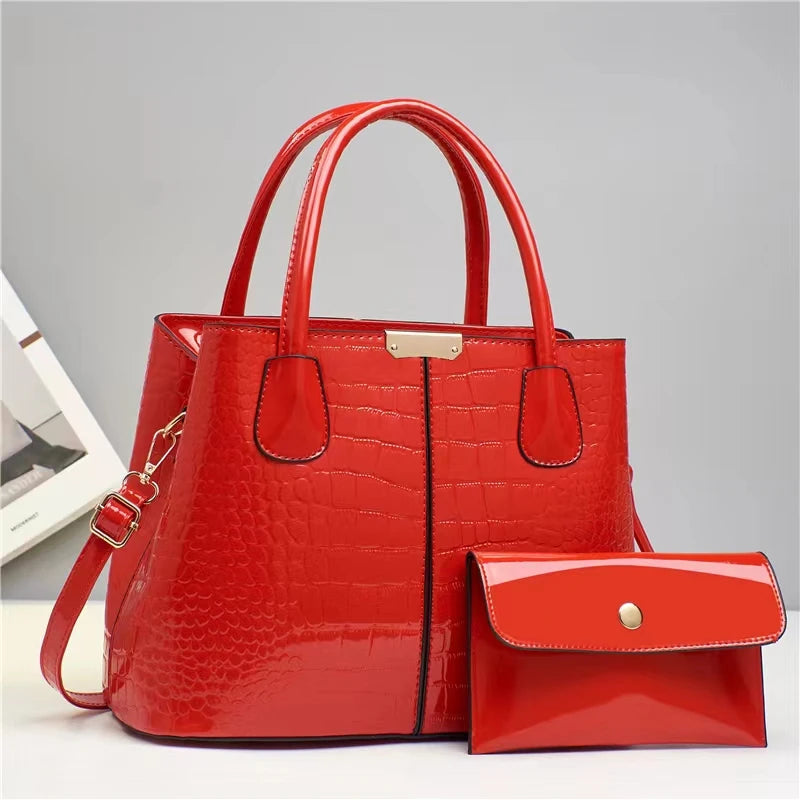 Cassie Handbag & Purse