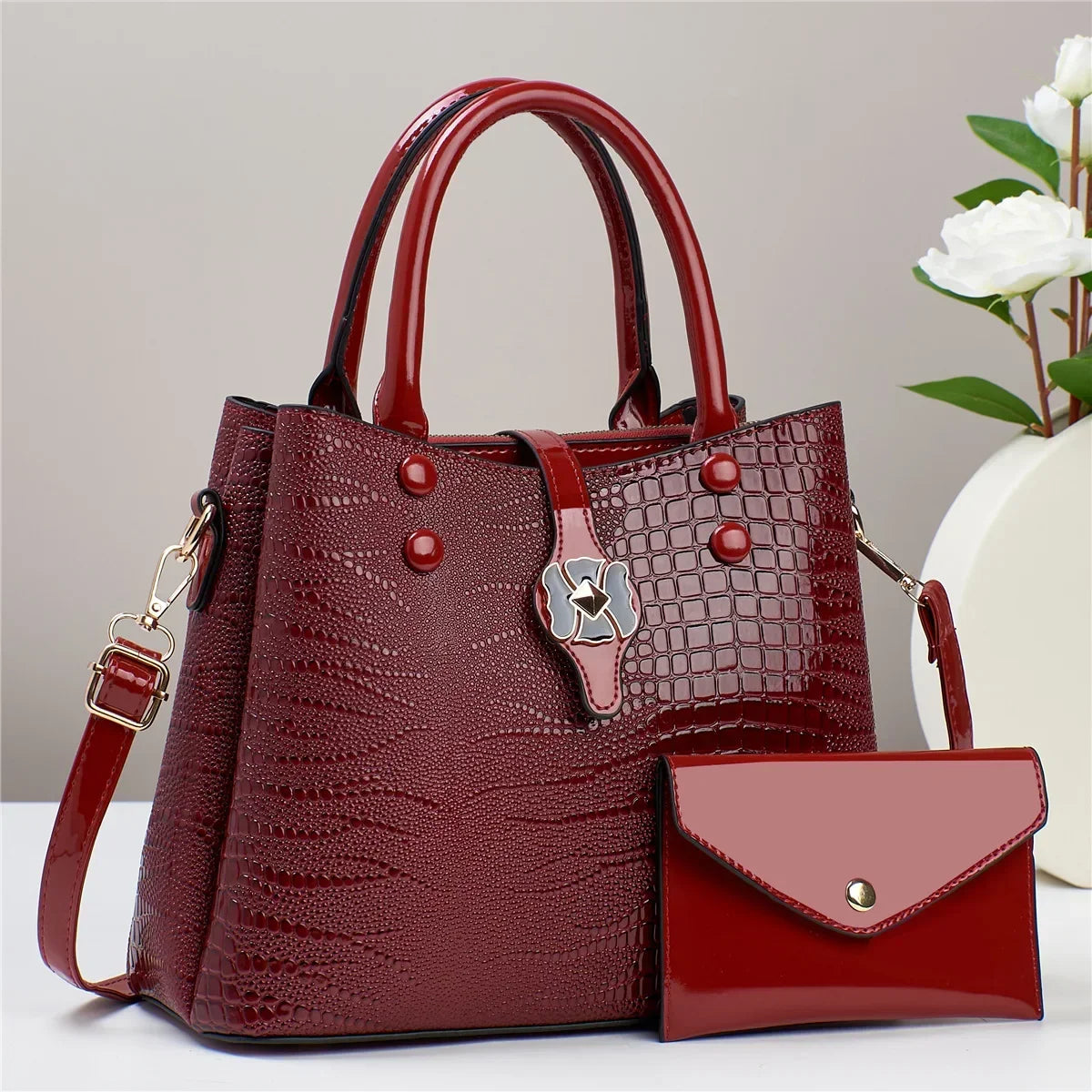 Bree Handbag & Purse