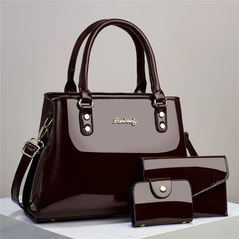 Donna Handbag & Purse