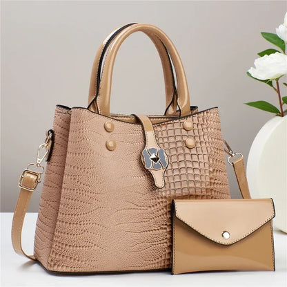 Bree Handbag & Purse