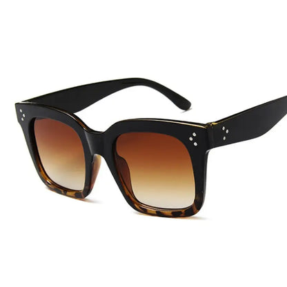 Sarika Oversized Sunglasses Coco & Dee